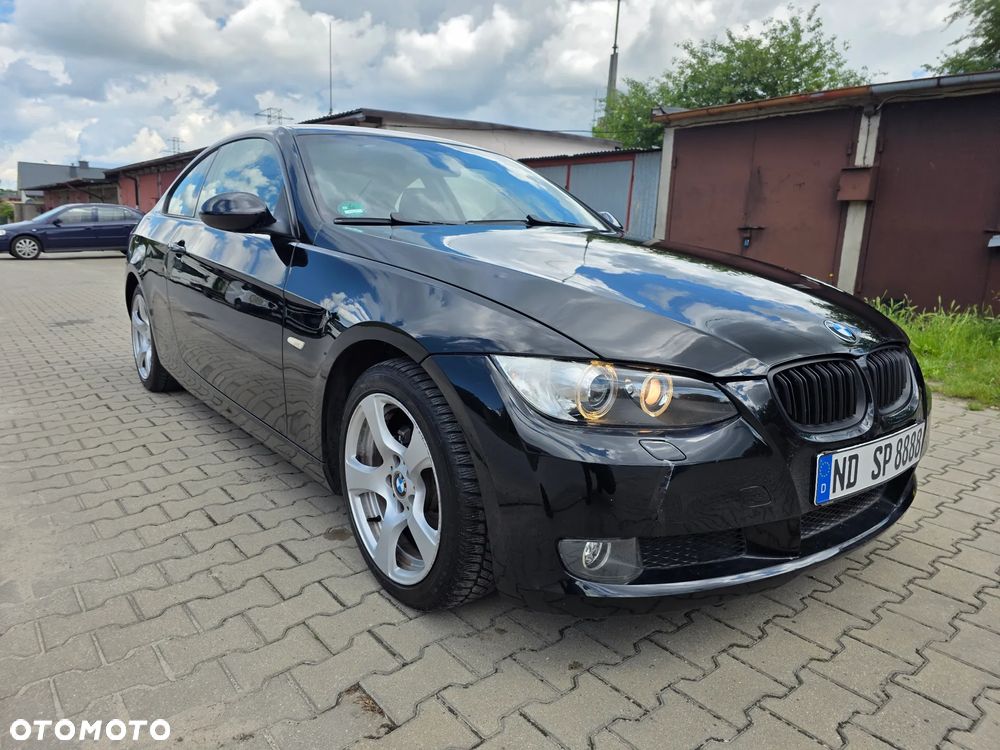 BMW Seria 3 320i Edition Exclusive - 24