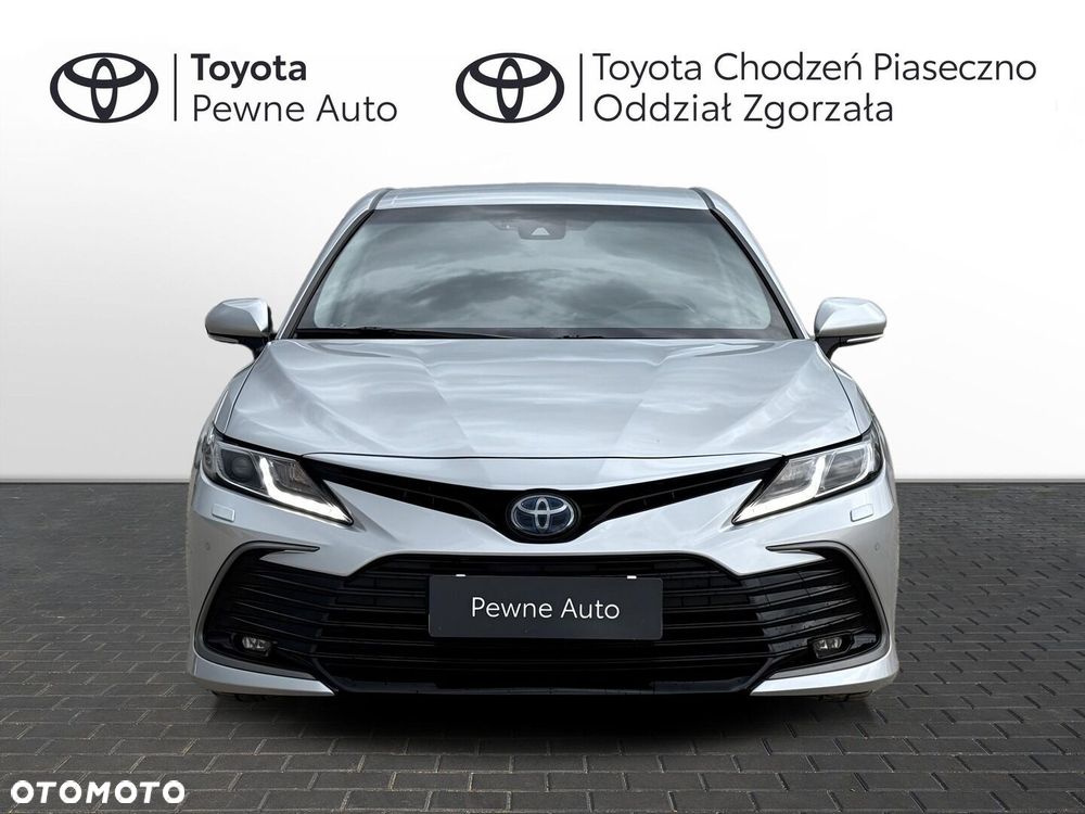 Toyota Camry - 9