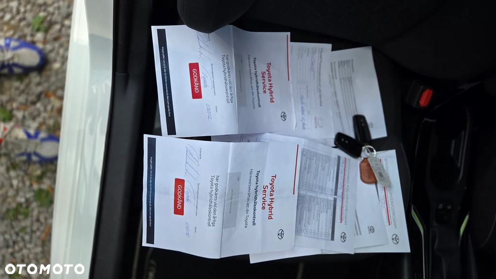 Toyota Corolla 1.8 Hybrid Business Edition - 30