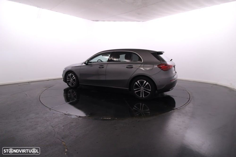 Mercedes-Benz A 200 d - 5