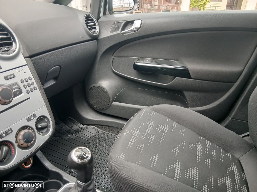 Opel Corsa 1.2 16V EcoFLEX Active - 8