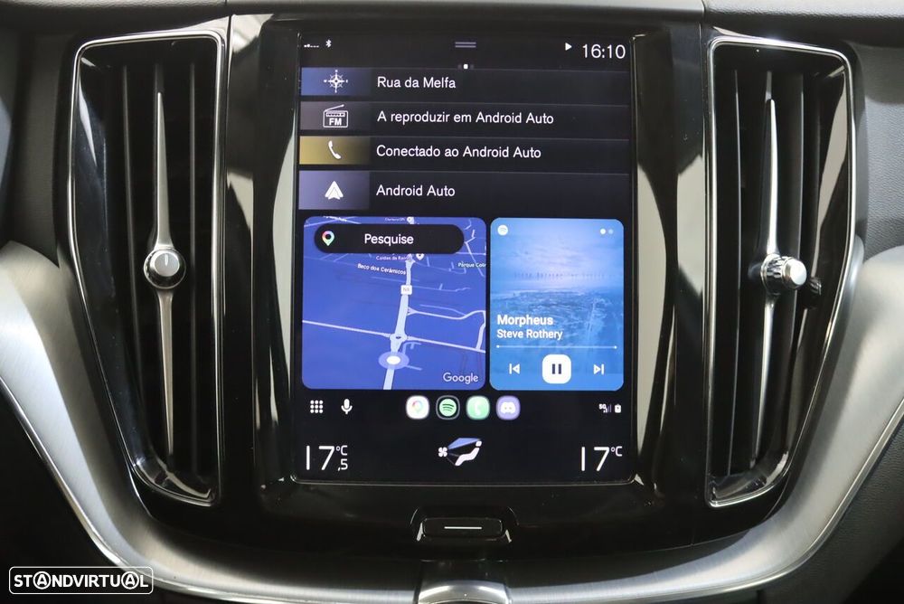 Volvo XC 60 2.0 T8 PHEV Momentum AWD - 24