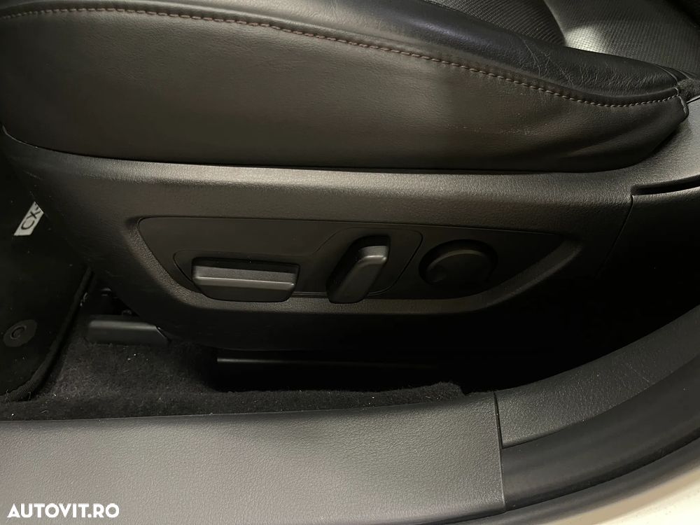 Mazda CX-30 e-SKYACTIV X186 AWD AT MHEV Exclusive-Line - 21