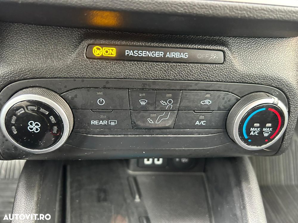 Ford Focus 1.0 EcoBoost Trend - 18