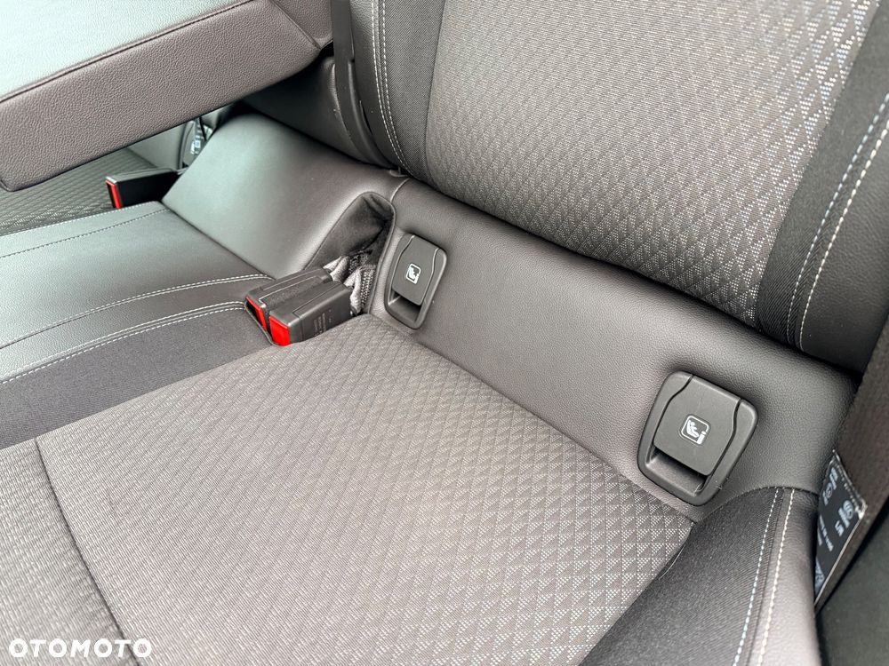 Opel Astra 1.6 BiTurbo D (CDTI) Start/Stop Innovation - 17