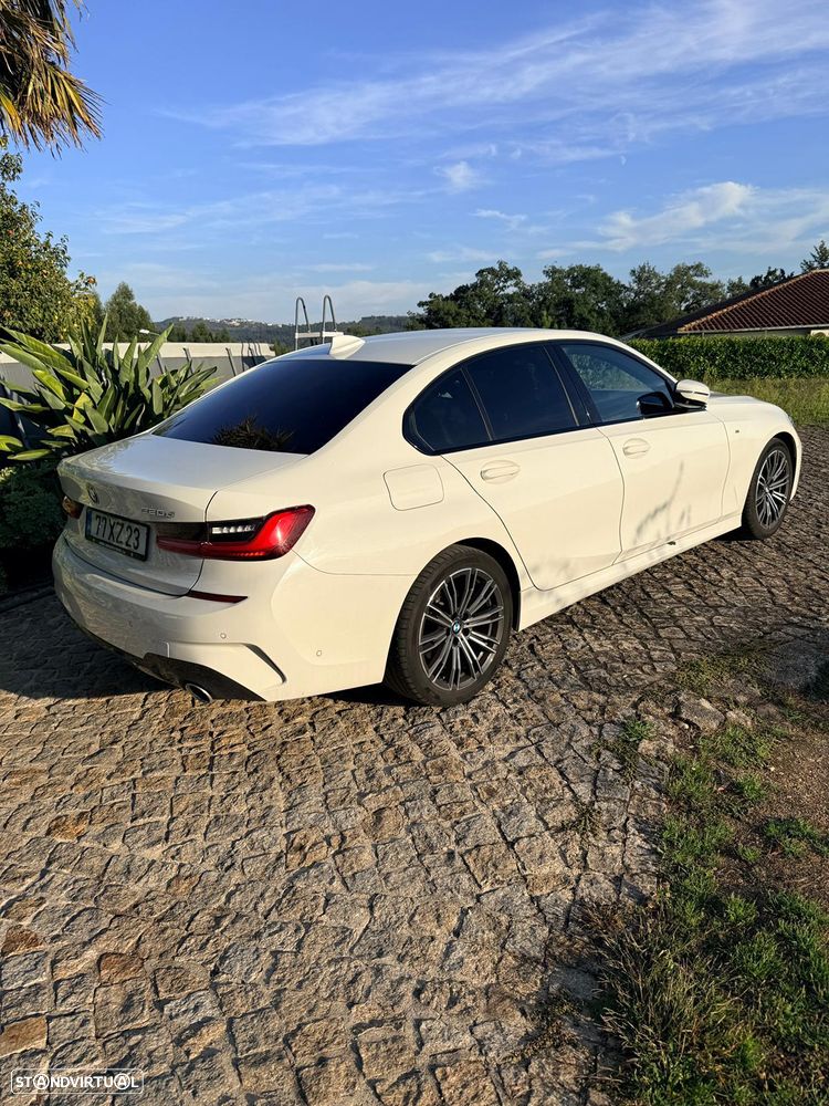 BMW 320 d Pack M Auto - 3