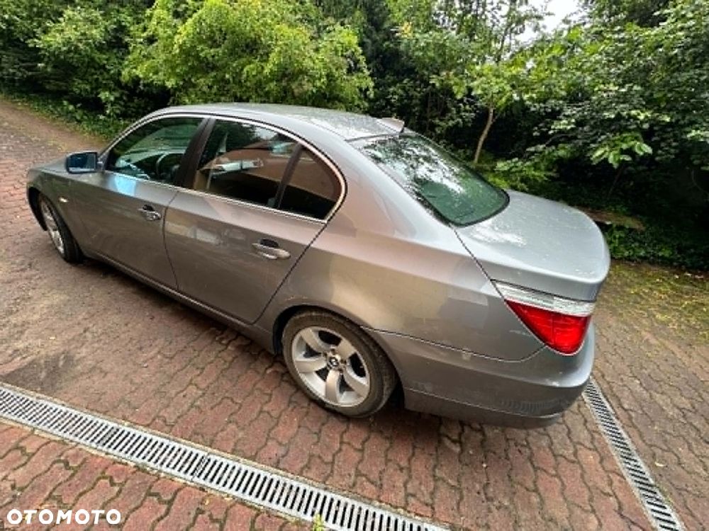 BMW Seria 5 520d - 3