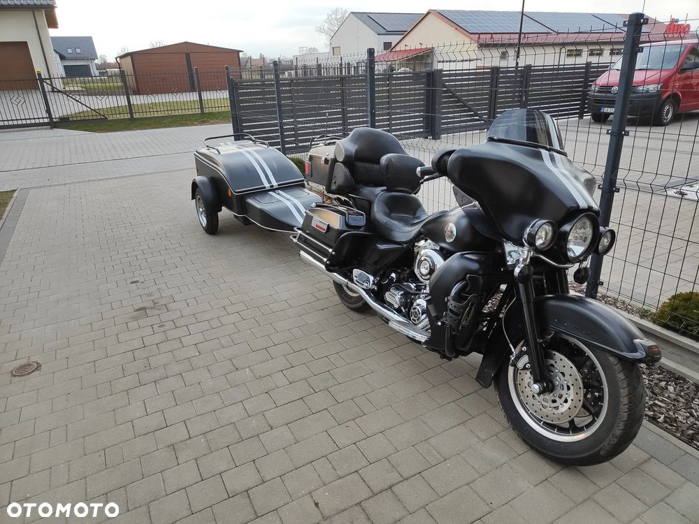 Harley-Davidson FLHT Electra Glide Standard - 6