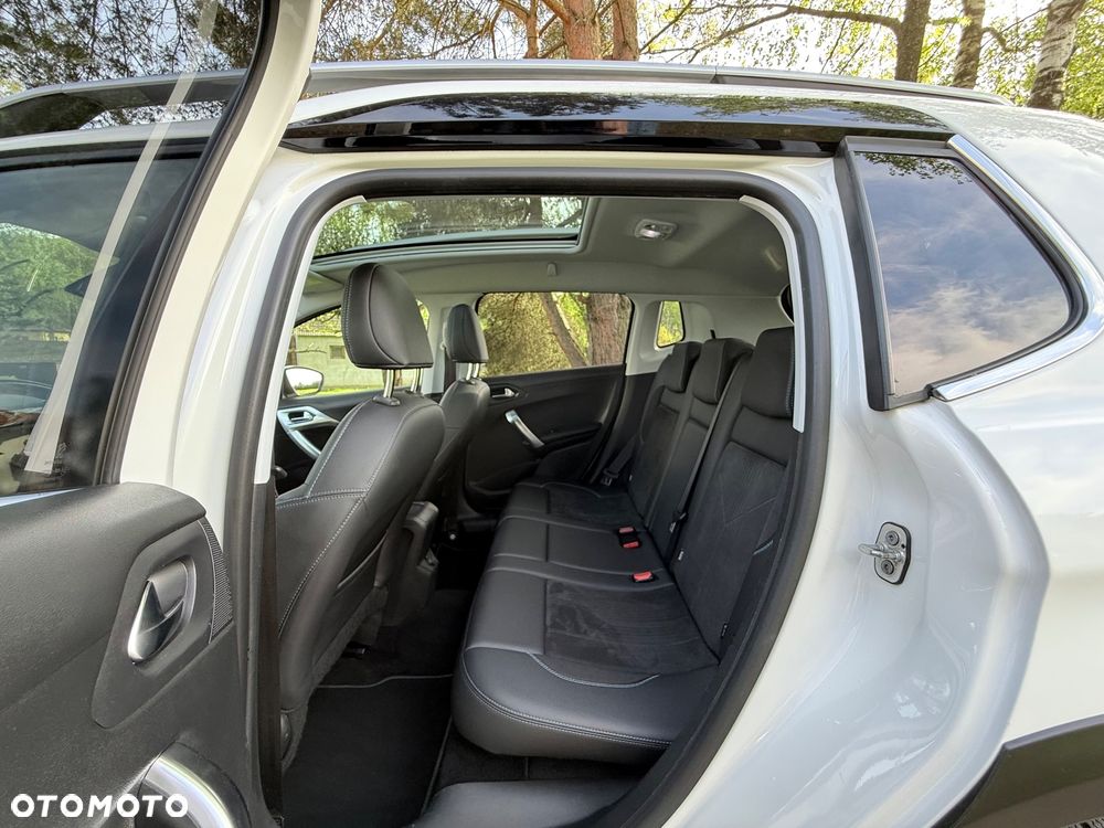 Peugeot 2008 PureTech 110 Stop&Start Crossway - 24
