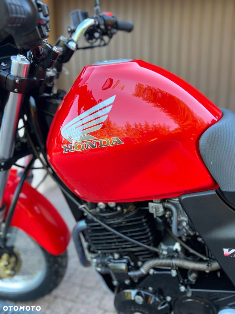 Honda SL - 25