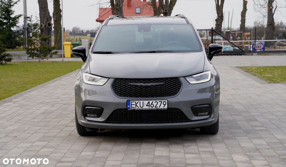 Chrysler Pacifica - 18