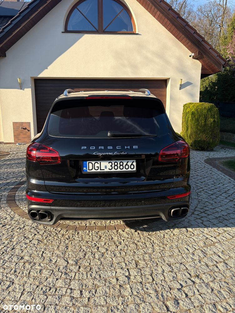 Porsche Cayenne Turbo - 5