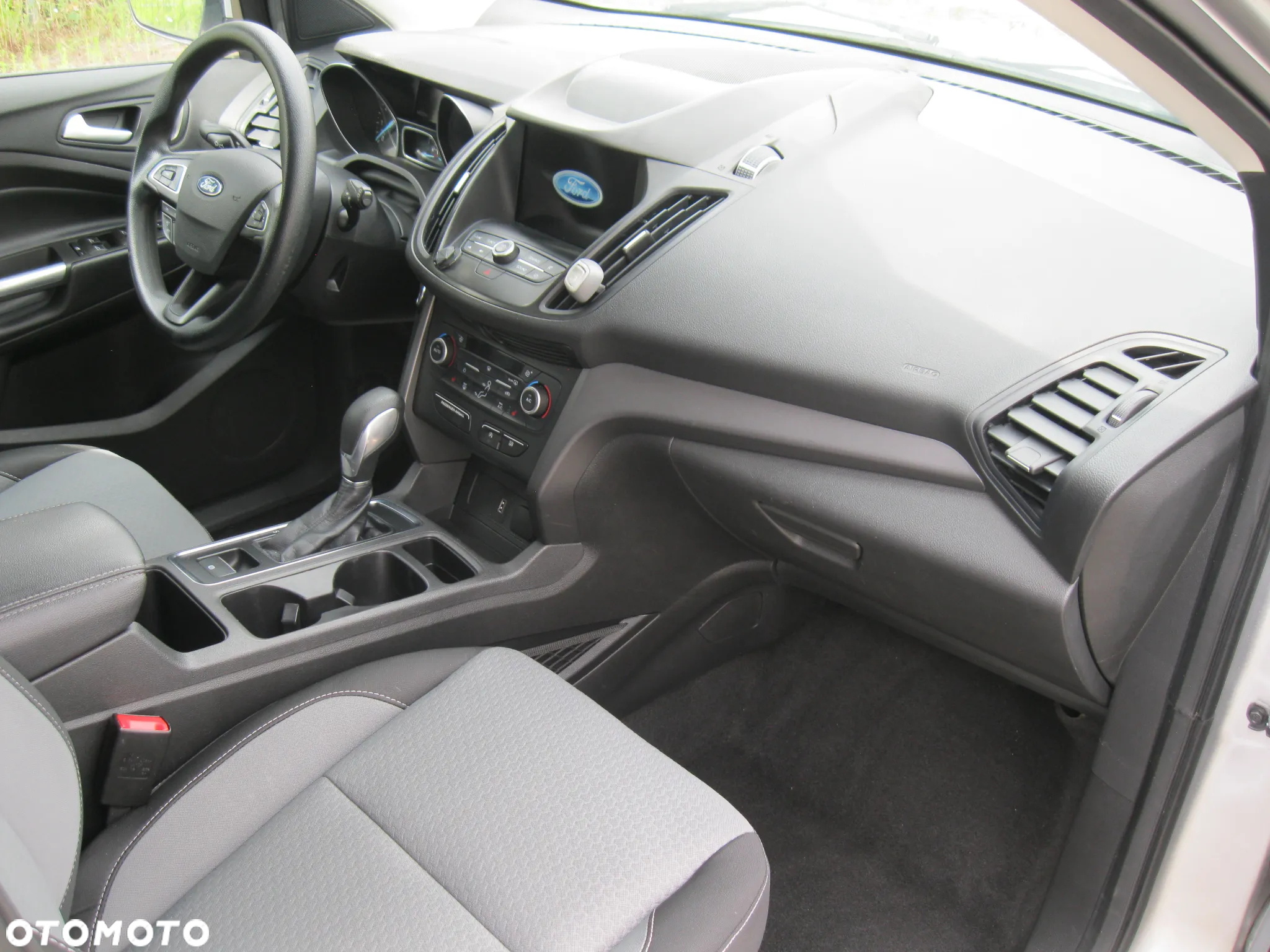 Ford Escape 1.5 EcoBoost AWD SE - 23