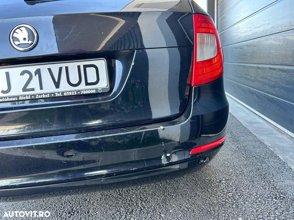 Skoda Superb 2.0 TDI PD Ambition - 2