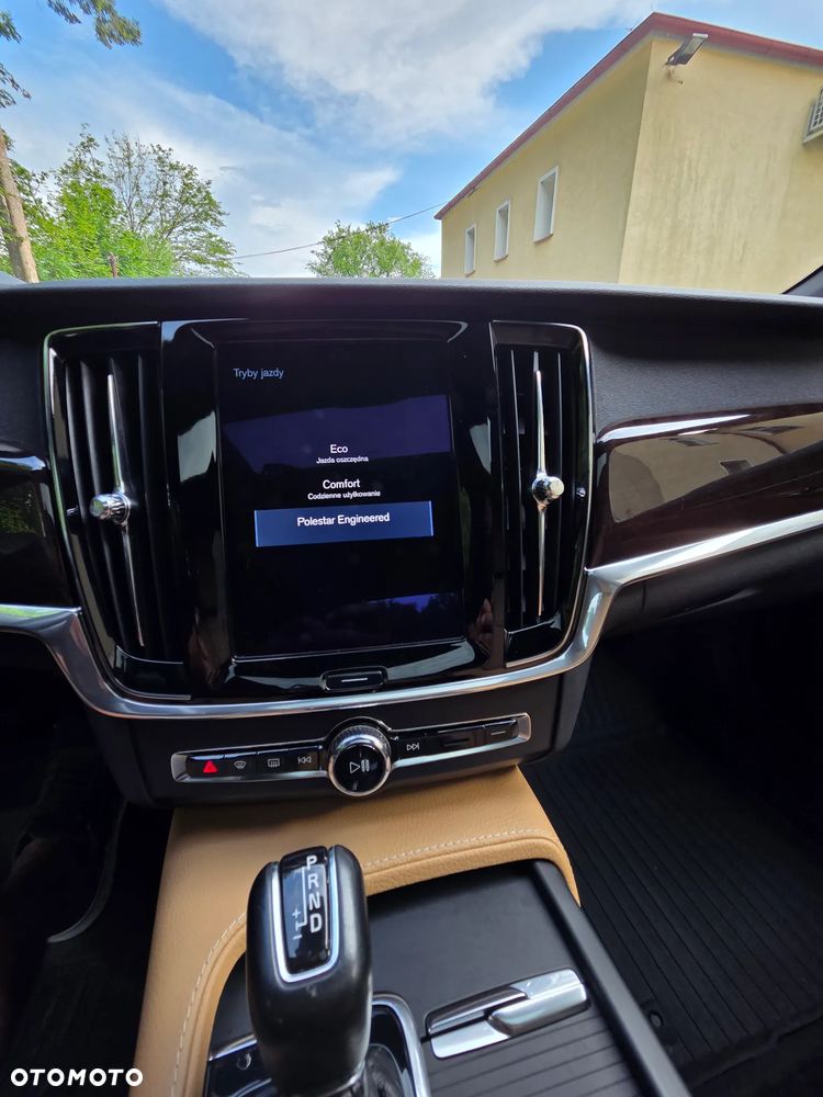 Volvo S90 T6 AWD Momentum - 19