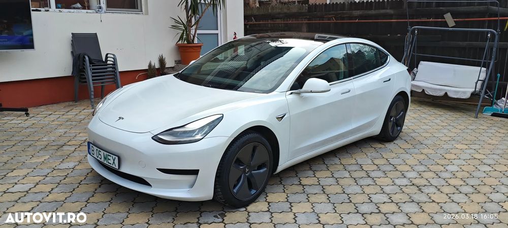 Tesla Model 3 Standard Reichweite Plus Hinterradantrieb - 6