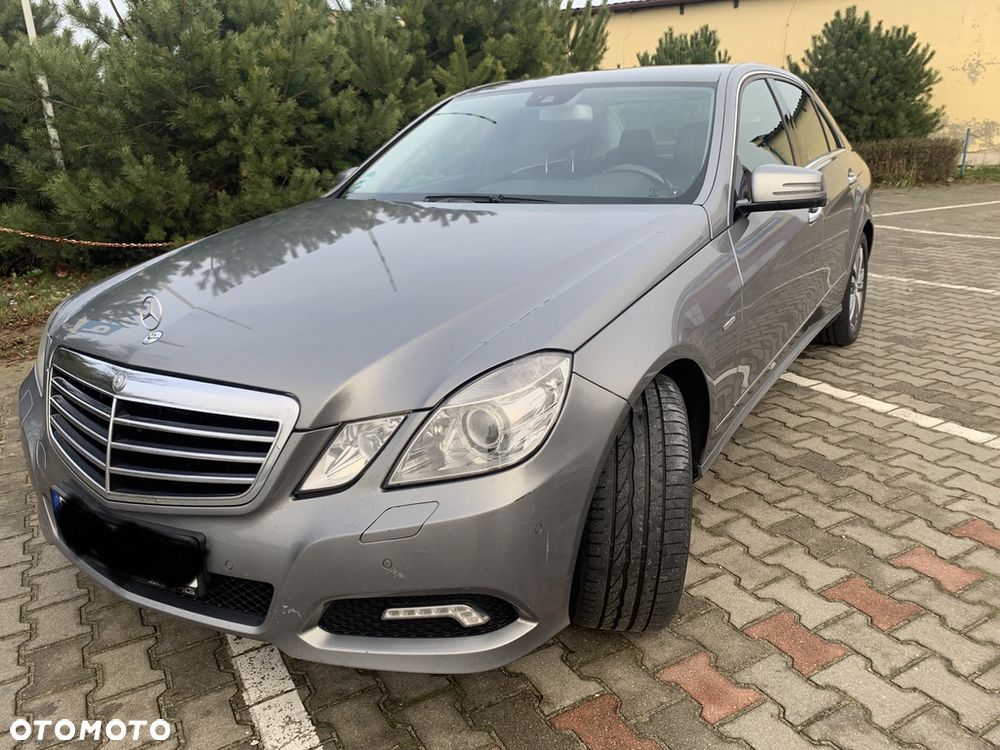 Mercedes-Benz Klasa E 350 CDI BlueEff Avantgarde - 5