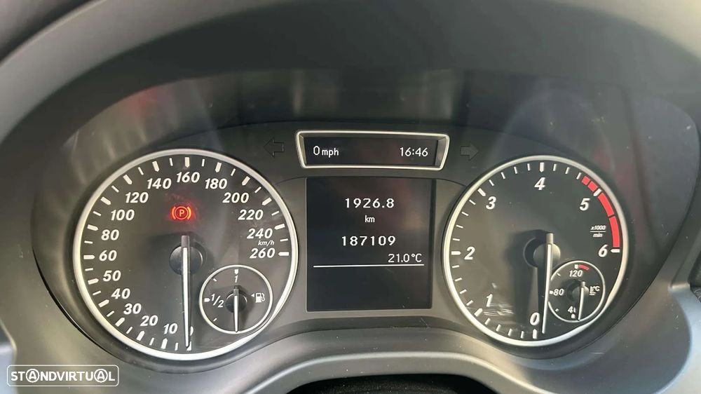Mercedes-Benz A 180 CDI (BlueEFFICIENCY) - 9