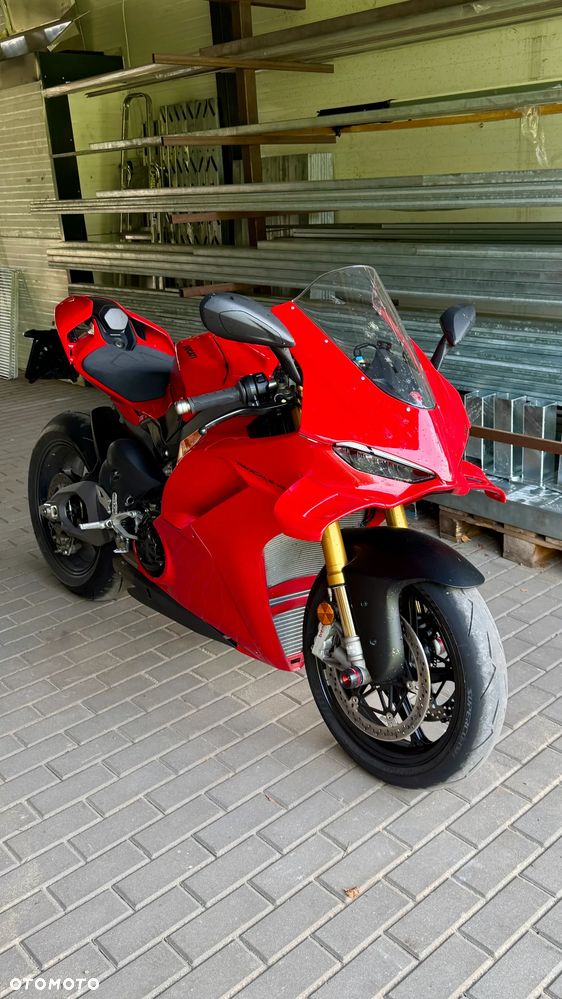 Ducati Panigale V4S - 10