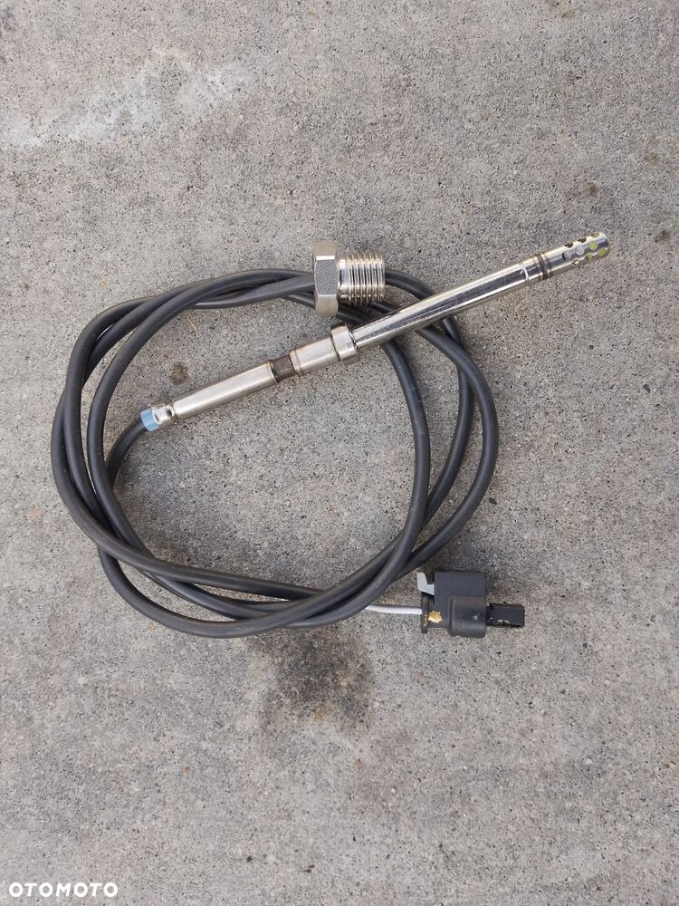 CZUJNIK TEMPERATURY SPALIN A0071536228 MERCEDES SPRINTER 906 W906 2.2D - 1