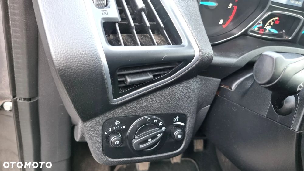 Ford Kuga 2.0 TDCi 4x4 Titanium - 18