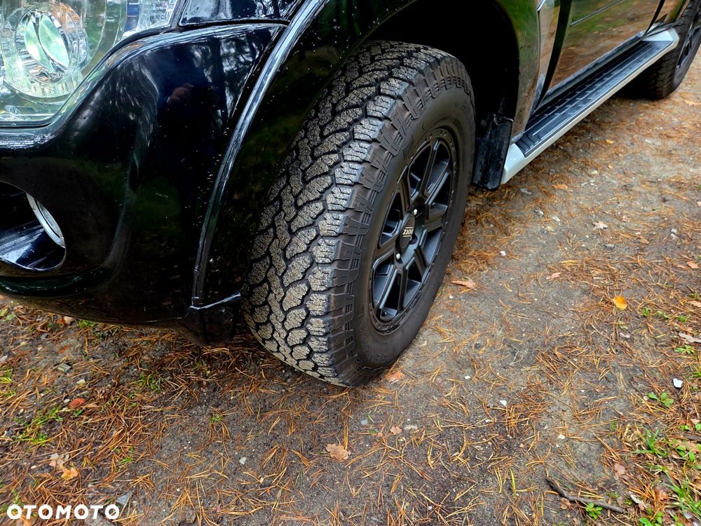 Mitsubishi Pajero 3.2 DI-D Automatik Edition 30 - 17