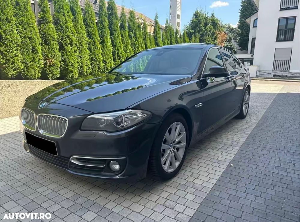 BMW Seria 5 530d Aut. Modern Line - 1