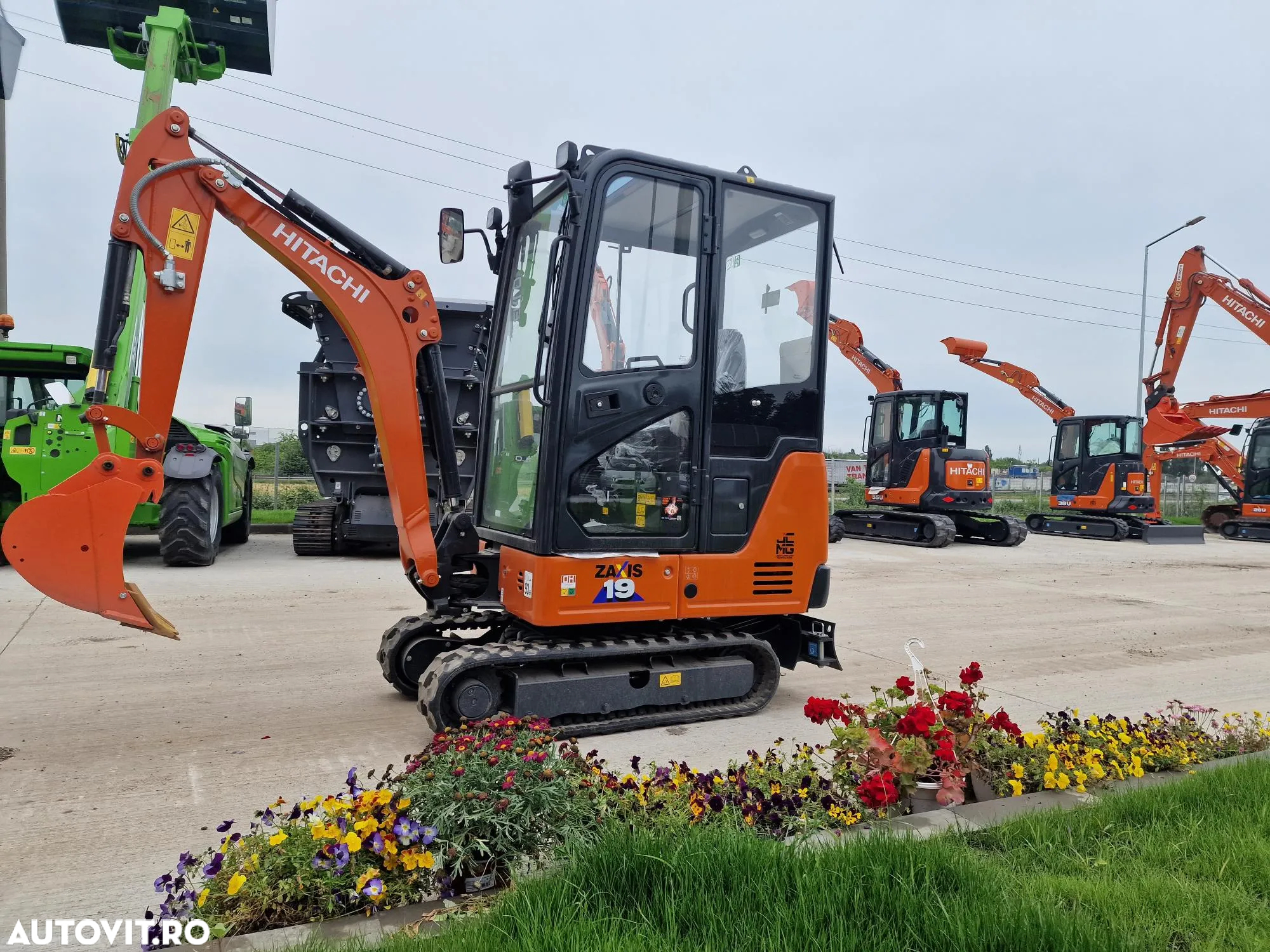 Hitachi ZX19-6, 2 tone, Cabina inchisa, inst picon, senie extensibile, cupa lat 400mm, garantie 1 an, posibilitate leasing, produsa in JAPONIA-PROMOTIE 26500 EUR+Tva - 3