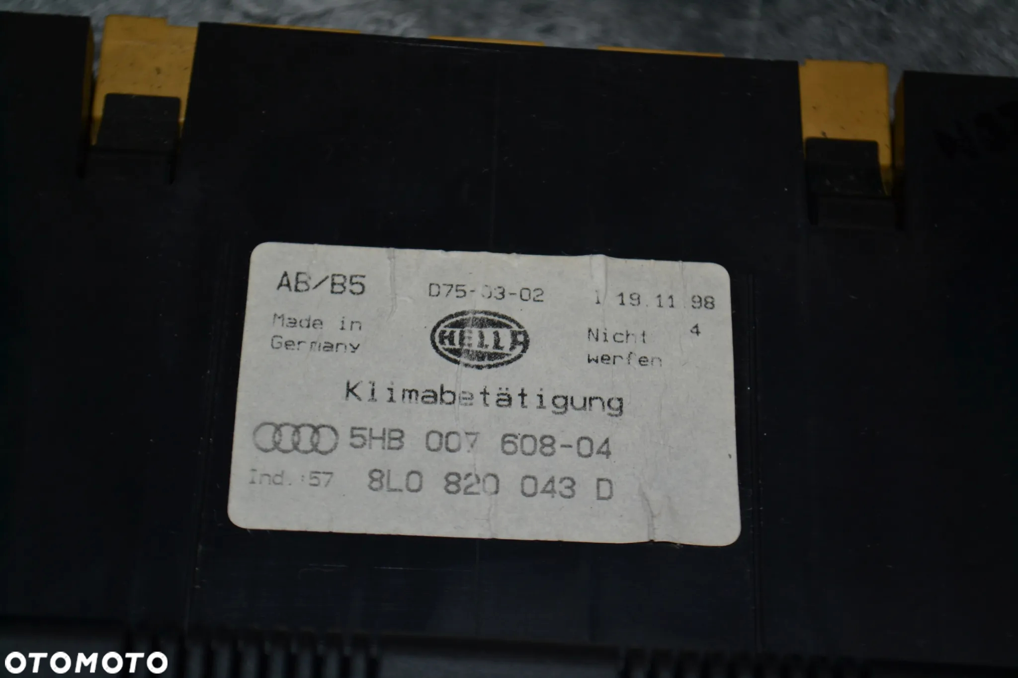 AUDI A3 8L A4 B5 PANEL NAWIEWU KLIMATYZACJI 8L0820043D - 4