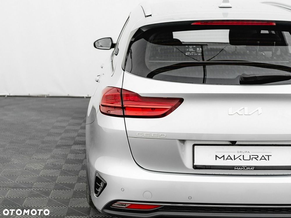 Kia Ceed 1.5 T-GDI M - 11