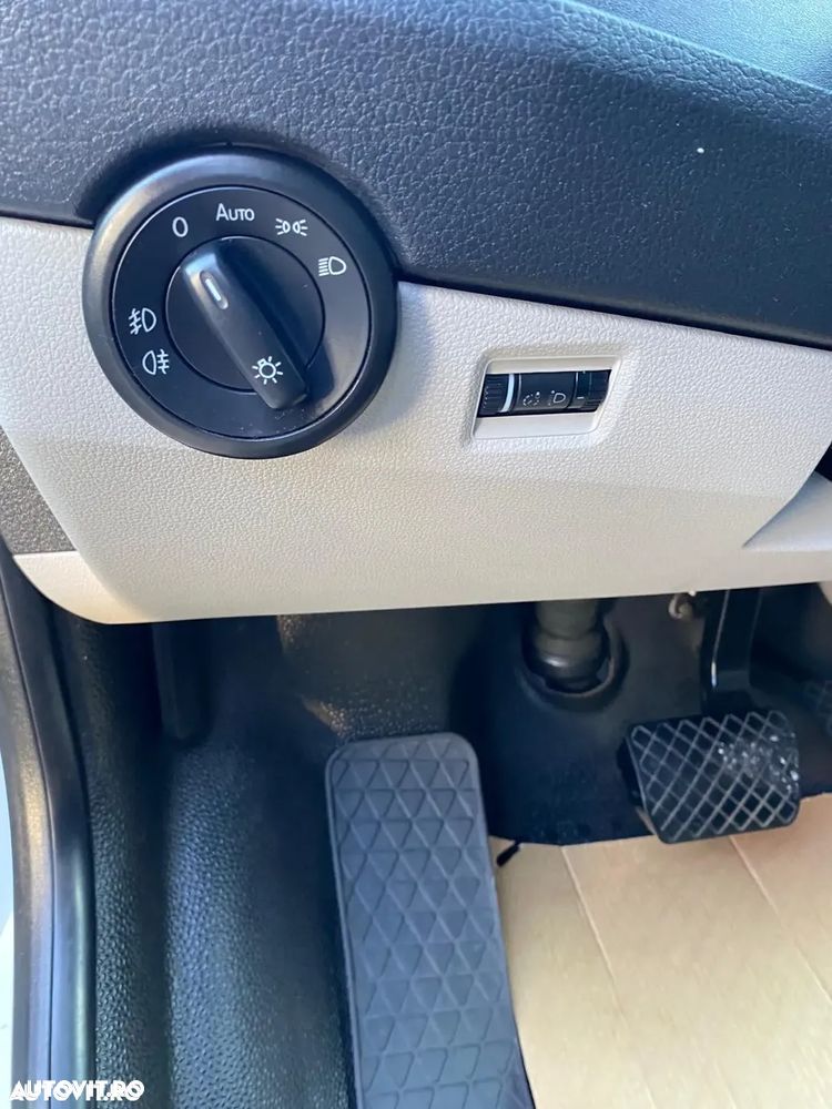 Volkswagen Transporter - 11