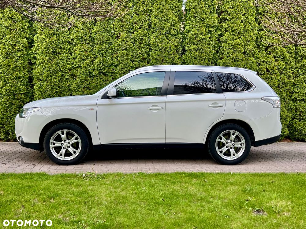 Mitsubishi Outlander 2.0 Intense 2WD - 2