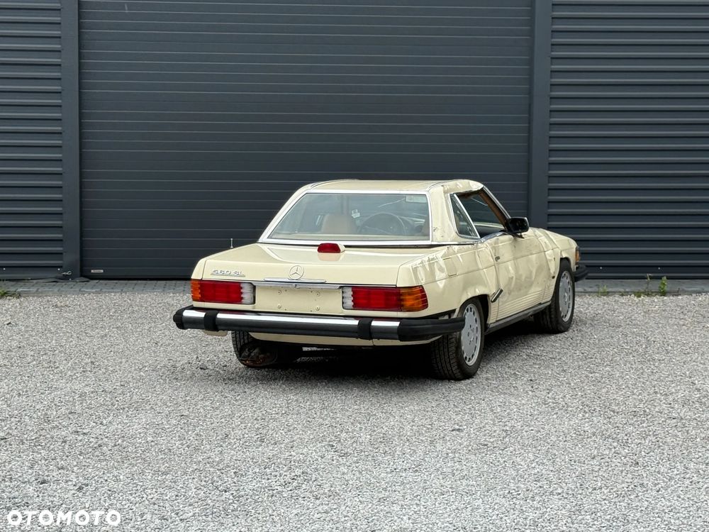 Mercedes-Benz SL - 18