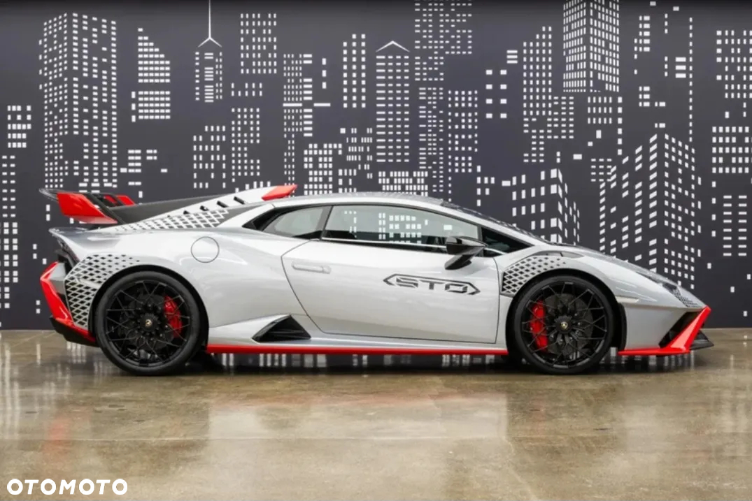 Lamborghini Huracan - 5
