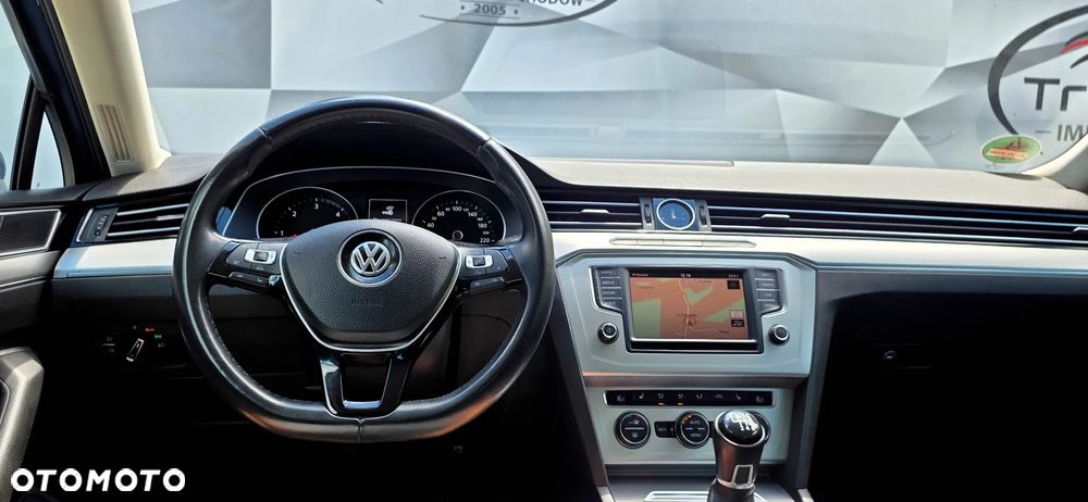 Volkswagen Passat 2.0 TDI (BlueMotion Technology) Highline - 20