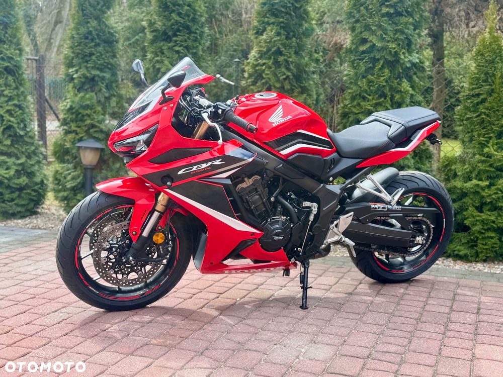 Honda CBR - 6