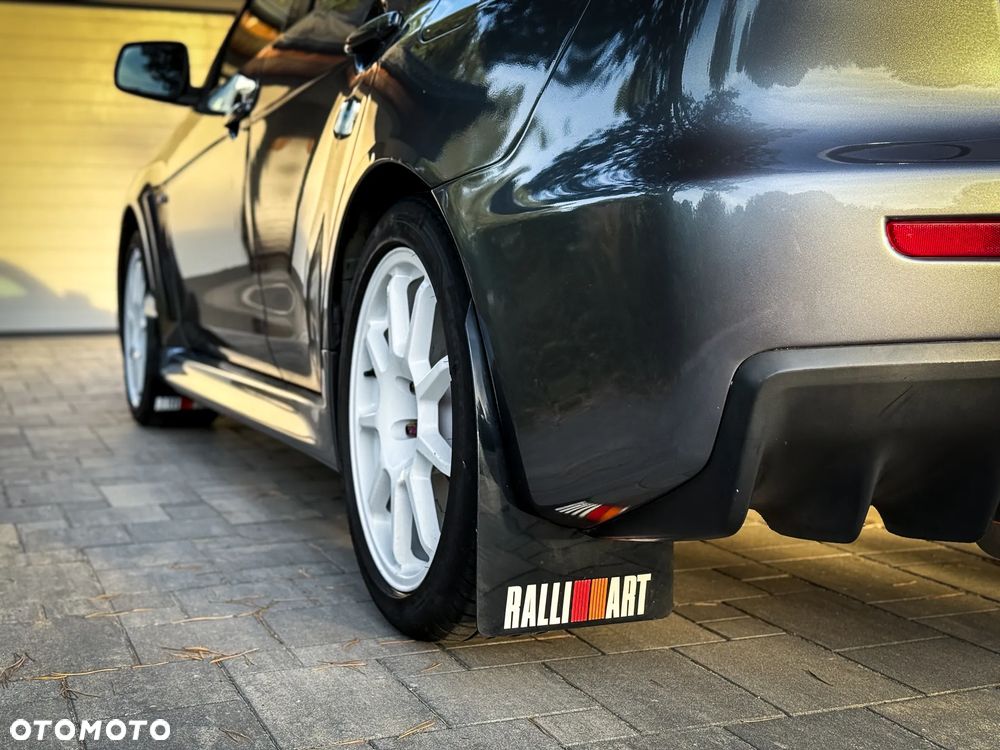 Mitsubishi Lancer Evolution GSR - 30