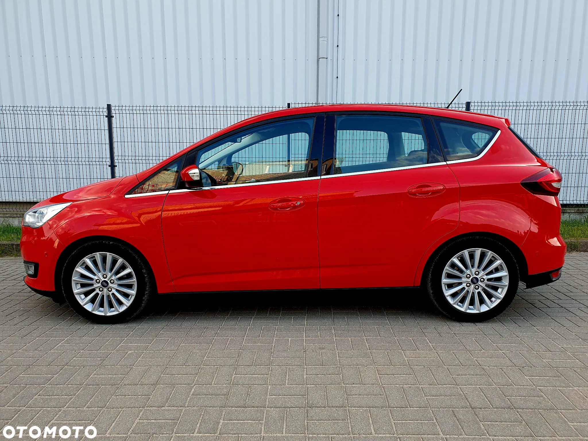 Ford C-MAX 1.5 TDCi Start-Stop-System Sport - 12