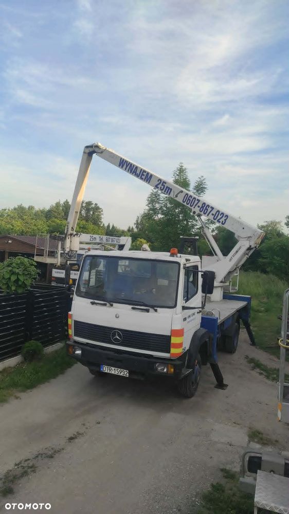 Mercedes-Benz 814 D - 1