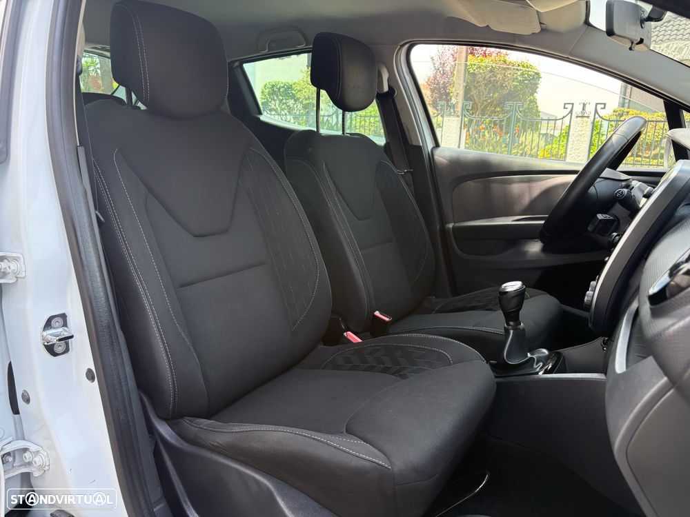 Renault Clio 0.9 TCe Limited Edition - 6