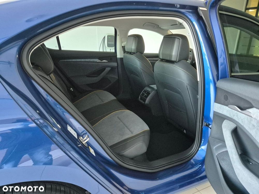 Skoda Superb - 17