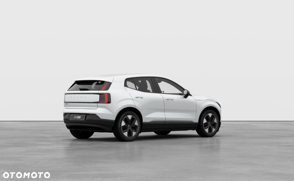 Volvo EX30 69kWh Single Motor Long Range Core - 4