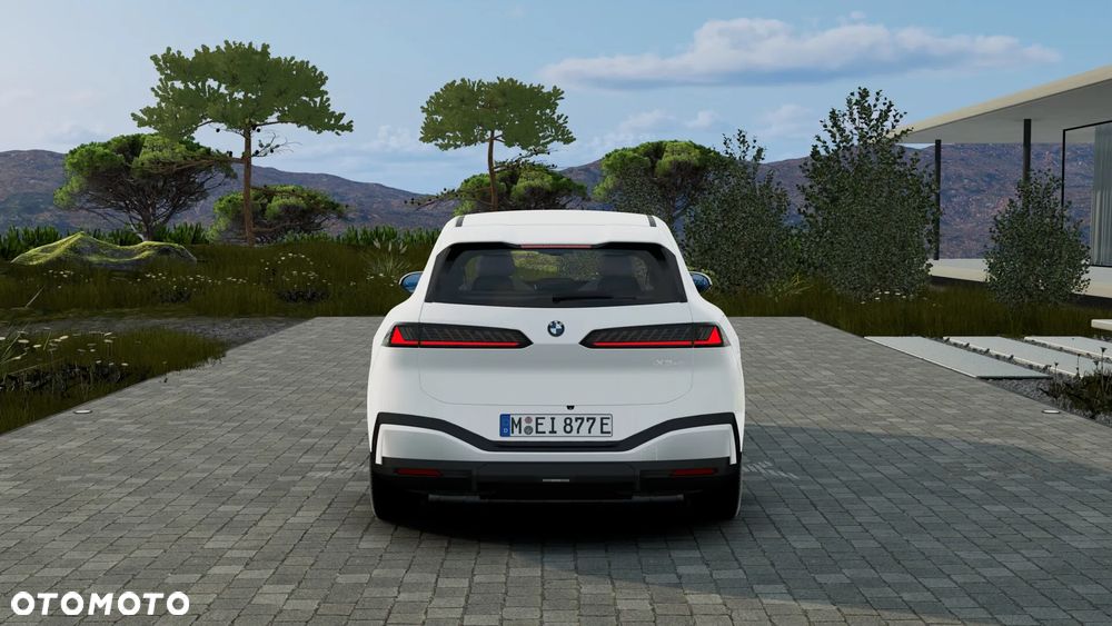 BMW iX3 - 7