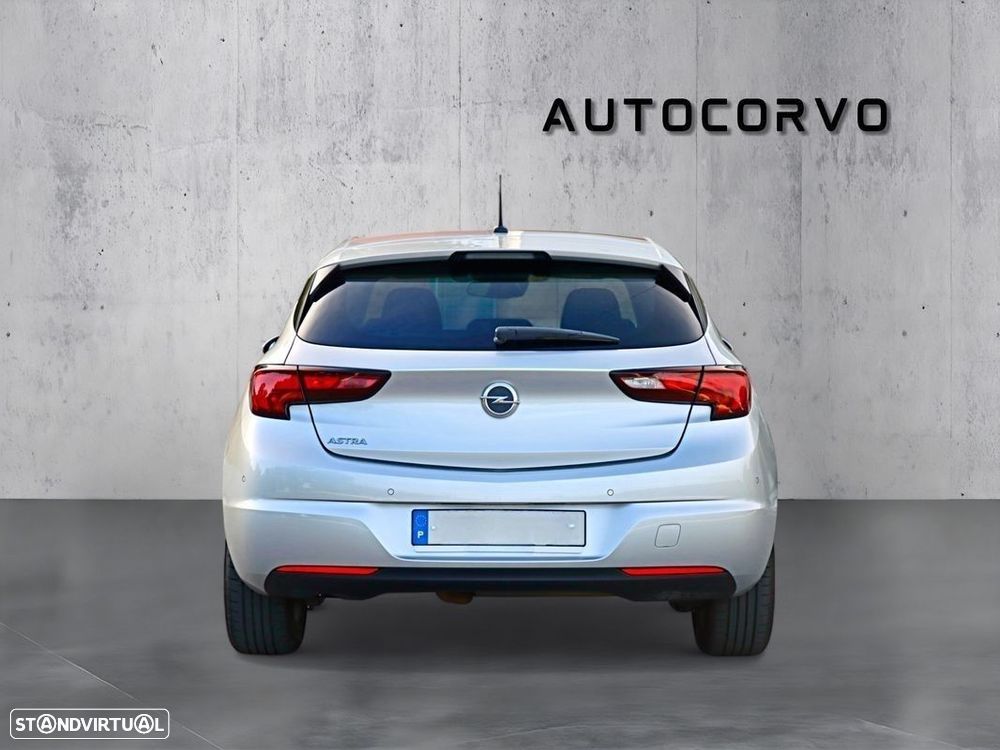 Opel Astra 1.2 T Design & Tech S/S - 4