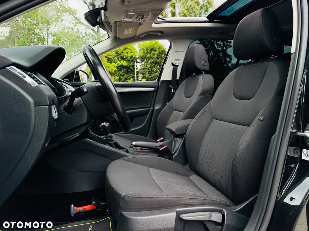 Skoda Octavia 1.6 TDI DSG Premium Edition - 26