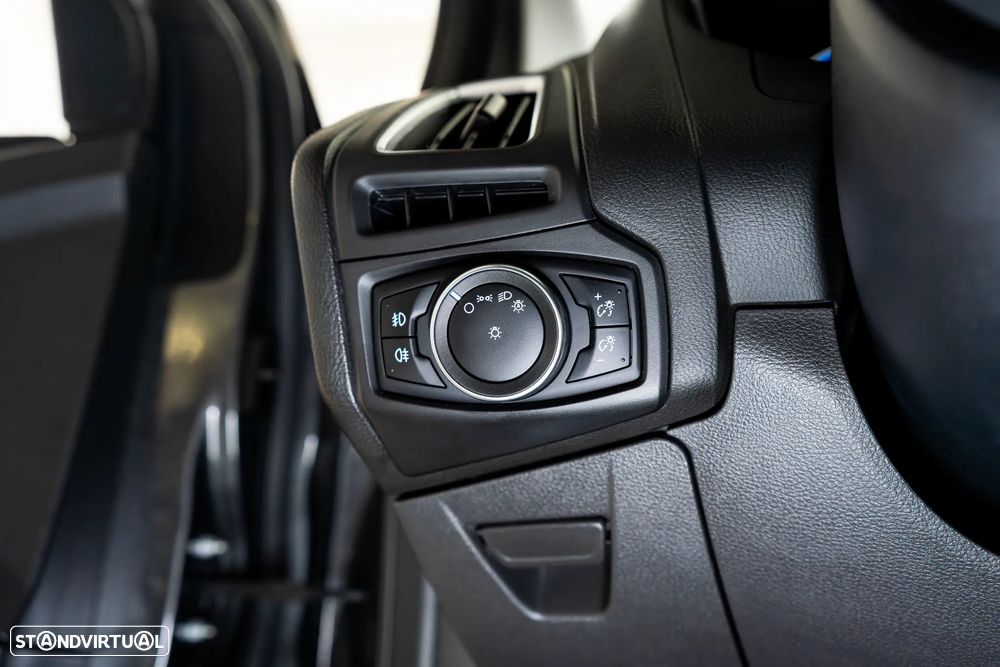 Ford Focus 2.3 EcoBoost S&S 4WD RS - 21