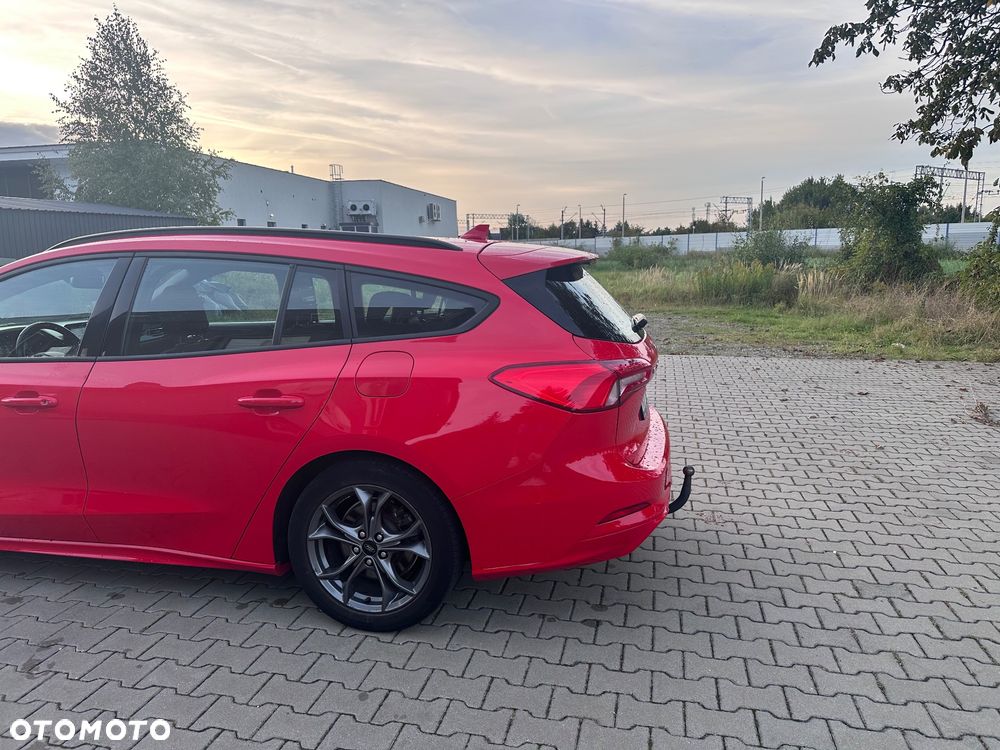 Ford Focus 1.5 EcoBoost ST-Line - 7