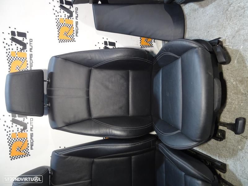 Bancos BMW F25 Pack M em Pele - 4