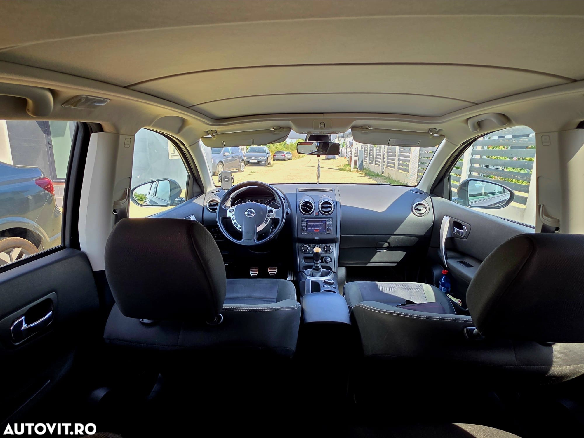 Nissan Qashqai 1.6 DCI 4 x 4 DPF Start/Stop tekna - 9
