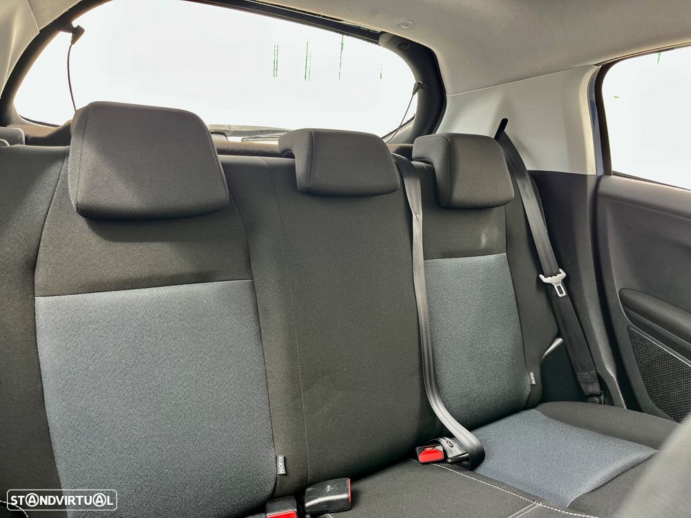 Peugeot 208 1.2 PureTech Access - 29